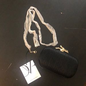 Diane von Furstenberg Lytton SM Raffia clutch blk